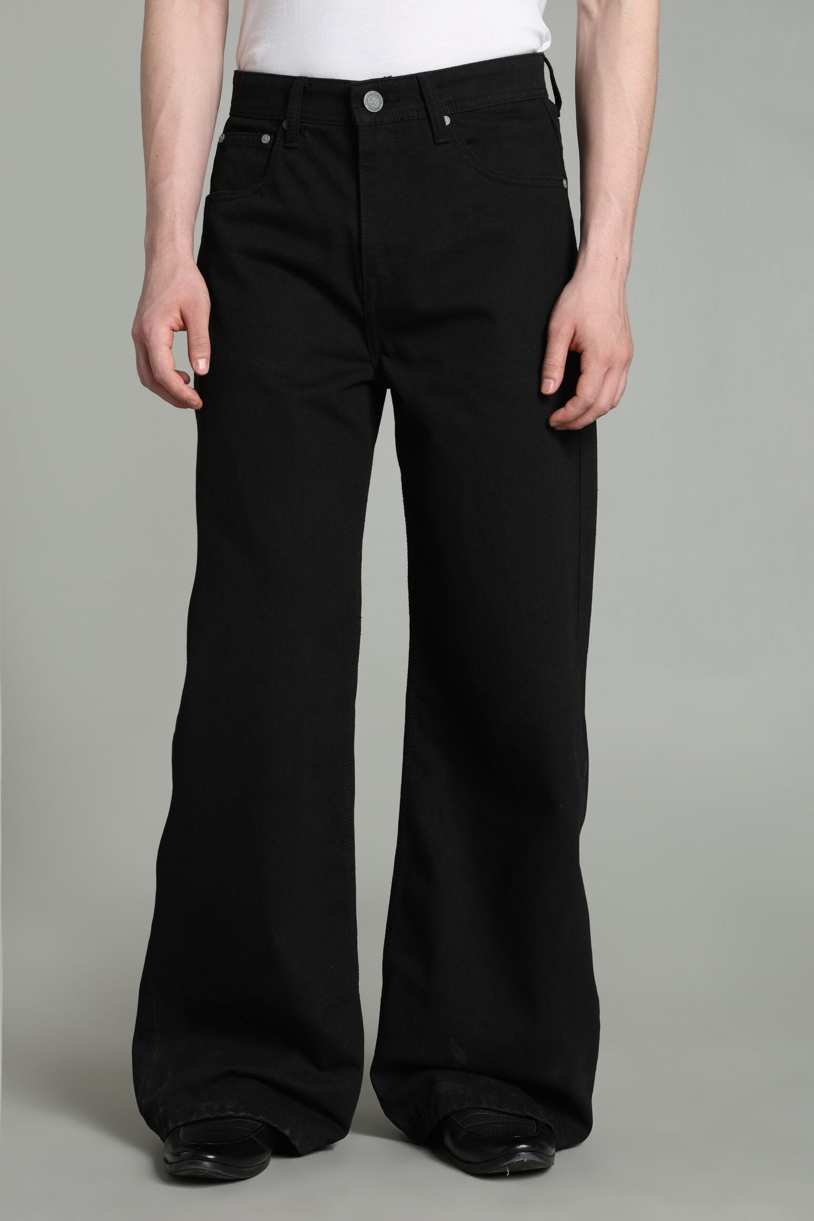 Black Wide Leg Fit