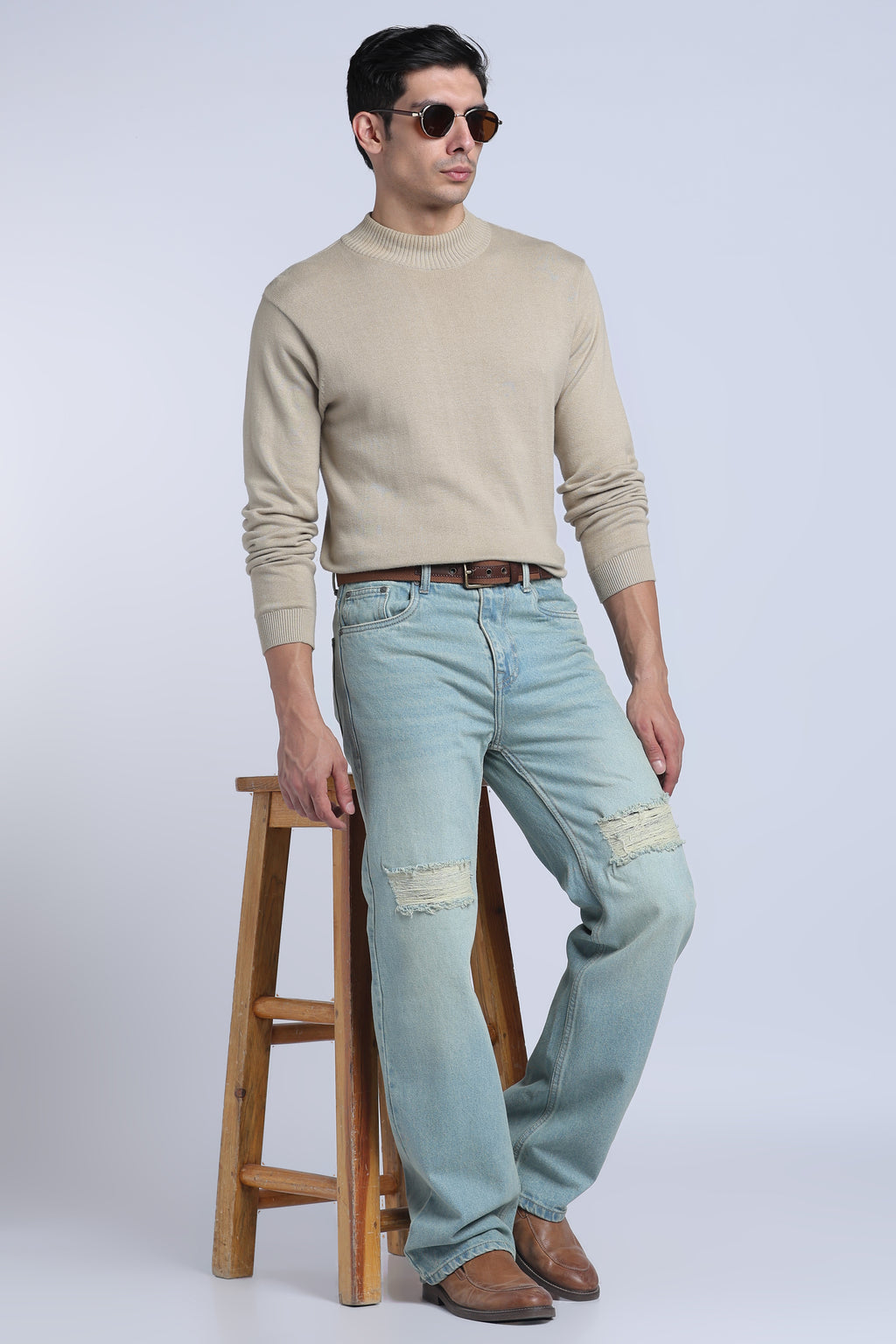 Hillover  Blue Ripped Straight Fit