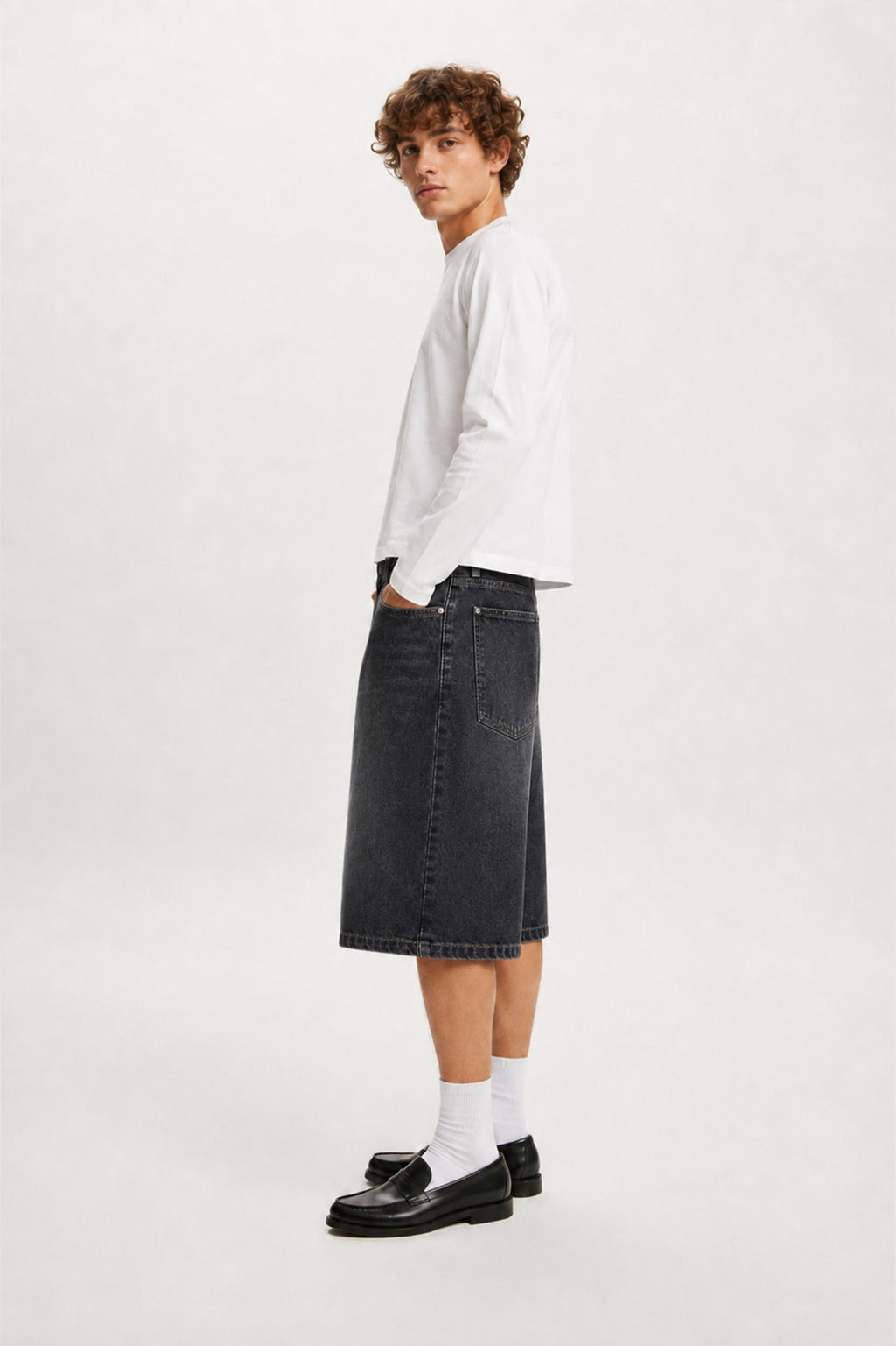 HILLOVER — Relaxed Dark Wash Jorts
